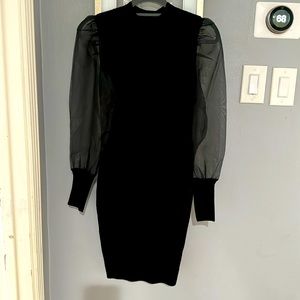Black dress with sheer sleeves, French Connection, size xs, never worn